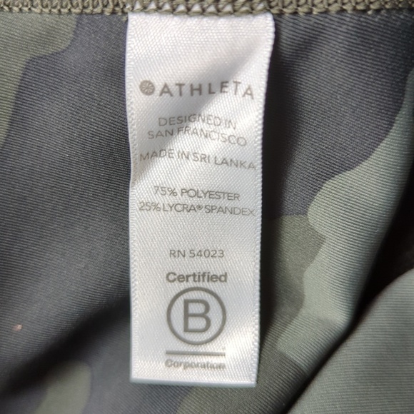Athleta Ultimate 7/8 Tight - Picture 10 of 11